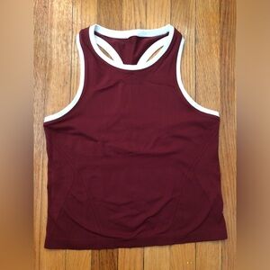 Athleta Mometum Tank Maroon with white piping